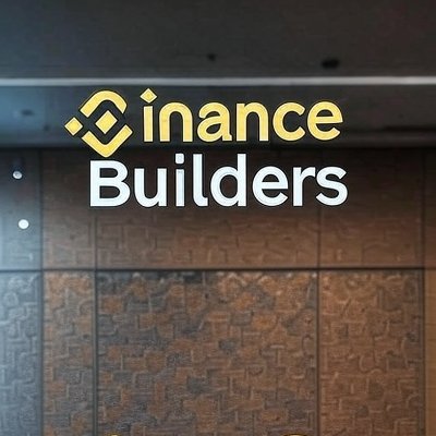 Binancebuilders's profile picture. 🚀Roadmap🚀
💰Phase 1  25% Presale and Comunity Build💰
🚀Phase 2 CA release 25 Dec 2025 🚀
💰Phase 3 Cex Listing and Comunity Airdrop! 💰
🚀Phase 4 Enther to T