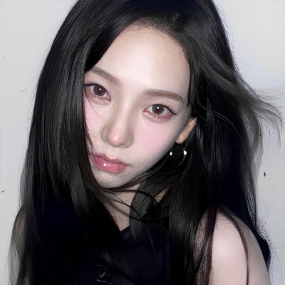 Karinalovemee_'s profile picture. 𝐚𝐞𝐬𝐩𝐚 · 𝟓 𝐲𝐞𝐚𝐫𝐬 𝐬𝐭𝐫𝐨𝐧𝐠 🖤⚡