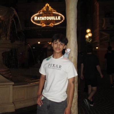 joeyy_d13's profile picture. cryptic & machiavellian | 21 | tiktok: joey._.deleon