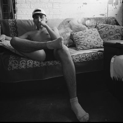 delg96587's profile picture. 