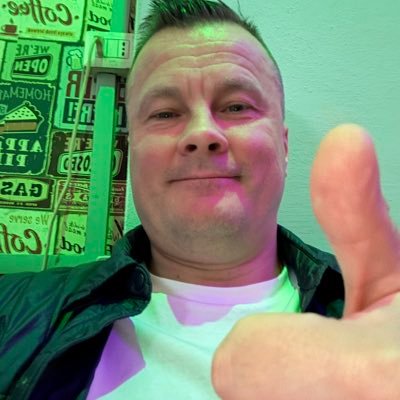 1Mikeydfc's profile picture. 🍺 🍱 🇹🇷 ☕️ 🇮🇹 I pay my own way in the 🌍