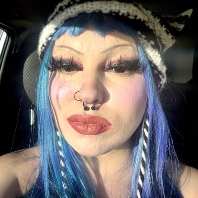 Julzgothfairy's profile picture. Im a creative girly I love clown core, fairy core.I like dark jokes and anime. I do cosplay.I’m emo/goth. I do cool edits dm me for info