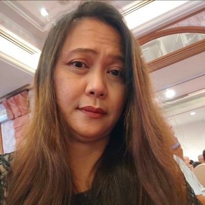 Julie9180's profile picture. 