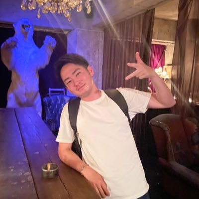 kinyoku_net's profile picture. 29歳リーマン🚹禁欲とミニマリズムを実践する人。20代最後の1年を全力で生き抜くため、あらゆるポルノに背を向け「生活改善」ならぬ「人生改善」に取り組む。好きなものは読書📖武道（空手）🥋筋トレ💪バイク🏍️推しの作家さんは津本陽先生。たまに自分でも小説を書きます。見習いたいなーと思った方を無言フォローしております