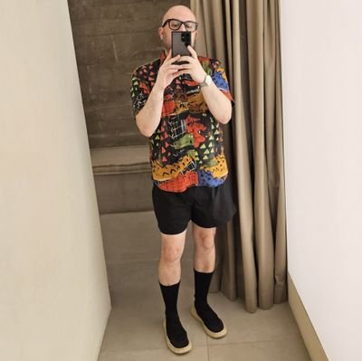 davidmuitolouco's profile picture. Um pouco menor do que Deus