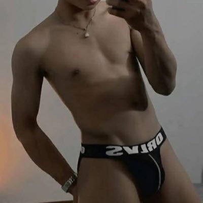 Dennispablo23's profile picture. One day, I am gonna make the onions cry.