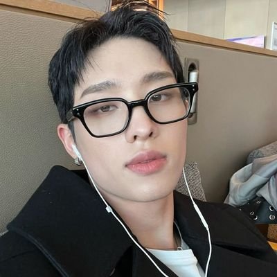 gua66816's profile picture. 𝗂𝗇𝗍𝖺𝗄 𝗅𝗈𝗏𝖾'𝗌 一緒
    ⾤     Fıglıo dı puttαnα  ────────
@BlessdOficial