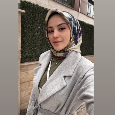 Emoo7_62's profile picture. NE MUTLU TÜRK’ÜM DİYENE🇹🇷