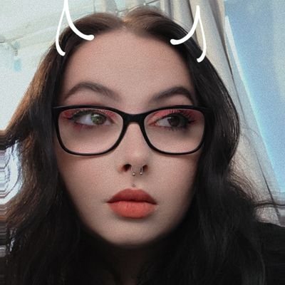 roseymrussell's profile picture. 