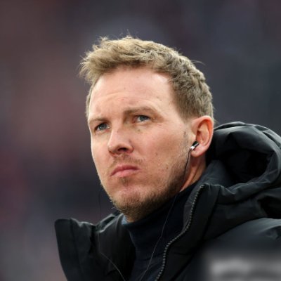 falsewinger_'s profile picture. (retired)