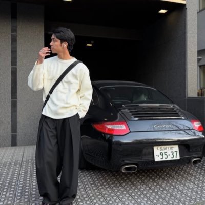 snuba333's profile picture. boy now who smokes