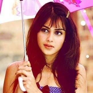 HeyItsRamya's profile picture. Rowdy girl 💥 | Mahesh Babu Fan Girl ❤️ | Vijay Deverakonda fan 🤍 | Creating animations 🎬
Subscribe ❤️
https://t.co/GKIAhz5Yd2