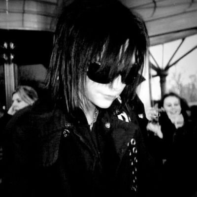 CrazyLoni's profile picture. she/her                                                                                                    Haiii I'm Loni!!!