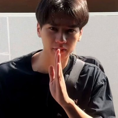 jjungpengggg's profile picture. 💬ྀི ⏦ﾟlive laugh love @harit_keng ༝ @nampingnapat