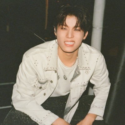 pengu_02's profile picture. ♐ she/her ISTP 20 na 😩I Love Teuland💎 TEU- BROKE imnida~ DoWoo💚Reading Account📖 JW PC hunter🫡 (Treasure edits on my Tiktok acc⬇️⬇️) OT10💎