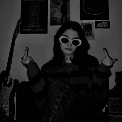 jennyissme's profile picture. Wearing my heart on my sleeve, and my smile on my face