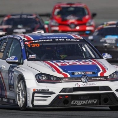 DavidSampe88951's profile picture. 