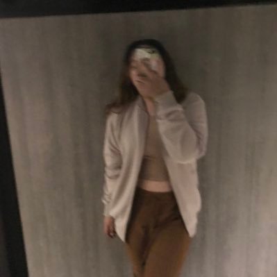 isdatyuu_'s profile picture. tweet asbun dan tweet sambat