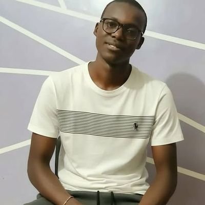 Savih40's profile picture. ▪️Technicien Supérieur de la Santé en formation 🩺🧑‍💉
 #Music #Communication #Web3 #Holding #Digital #CM #Graph

🔺 Éternel insatisfait

▫️Le Plan de Dieu

📸