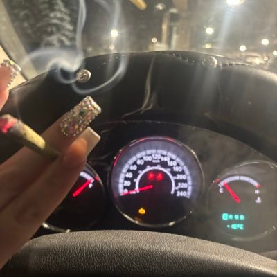 sav2sexc's profile picture. 19bby🐾