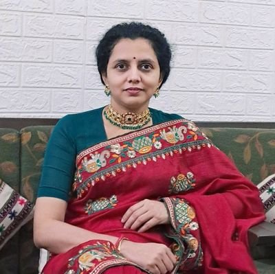 svnishtha's profile picture. वरिष्ठ सलाहकार,पोषण विशेषज्ञ,लेखक,प्रेरकवक्ता, कवयित्री,व्यंगचित्रकार,ज्योतिषी,वास्तुशास्त्री,राष्ट्रीय प्रवक्ता,राष्ट्रीय उपाध्यक्ष(BVM),निर्देशक(ຮनिष्ठा)🇮🇳