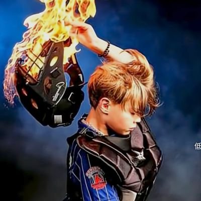 Clylix_rl's profile picture. 18/🇯🇵
team【SBG】
めちゃくちゃエンジョイ勢です！
@aespa_official I Love you!! winter推しᥬ🩷ᩚᩤ
世界で1番好きなアイドルグループ My favourite idol group in the world🤍🐦