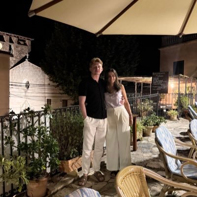 TGK_PrintsMoney's profile picture. 🇬🇧 Digital Nomad in 🇪🇸
My funnel → Talent Trafficker ➡️ Option Selling ➡️ High-Yield Dividends
↪️ Follow my journey scaling from 8k → 40k monthly AR.