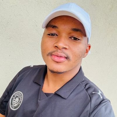 mpho_mjay's profile picture. Football Enthusiast.⚽️ @mancity @Fcbarcelona @KaizerChiefs