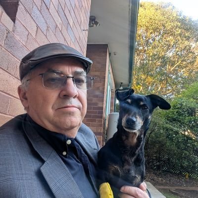 WylieBradford's profile picture. Academic, amateur fantasy musician, part-time angry loner, connoisseur of self-righteous indignation. 🇰🇷