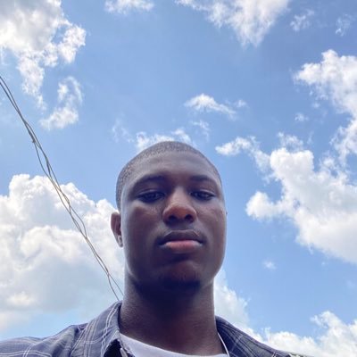 itsr2vibeztweet's profile picture. Follow my Tiktok 
https://t.co/LnVuZOoJxj