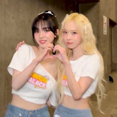 callmeerosie's profile picture. _________________ ʚ bünny ɞ ૮ *ˊᗜˋ*⍝ა ________________ ෆ⃛ . •° ᴏʀᴅᴇʀ ᴅᴍ ᴏʀ ᴀᴅᴅ ʟɪɴᴇ °• . ෆ⃛ ʟɪɴᴇ : @ 581𝘮𝘻𝘻𝘦𝘹 (มี @) ꒷꒦ ᴍʏ ʀᴇᴠɪᴇᴡ ❥ #รีวิวให้เจ้ามูมิน ꒦꒷