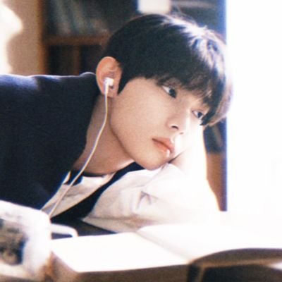 moonlight_728d's profile picture. ♡♡ 𝑦𝑢 𝑎𝑟𝑒 𝑚𝑦 𝑠𝑢𝑛𝑠ℎ𝑖𝑛𝑒 ♡♡ รักคุณลี่มากๆๆๆ {ซังลี่ No.1}  🍮🐶♡🐰   LOBUDAN & BAEKGUDAN & ALLYZ & FAMILYZ  | ติ่งทุกอย่าง อยู่ทุกที่