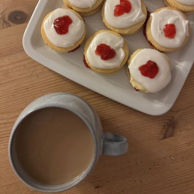 alwayshome25's profile picture. peace, love, home 🙏🏻