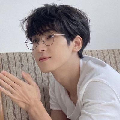 wonuvites's profile picture. this user is wonwoo fan account.