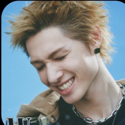 enlyangels's profile picture. 🎧ྀི ✮⋆˙ 𝘮𝘢𝘵𝘻 𝘬𝘪𝘥 ⋆.𐙚 ̊ - 97 𝘭𝘪𝘯𝘦