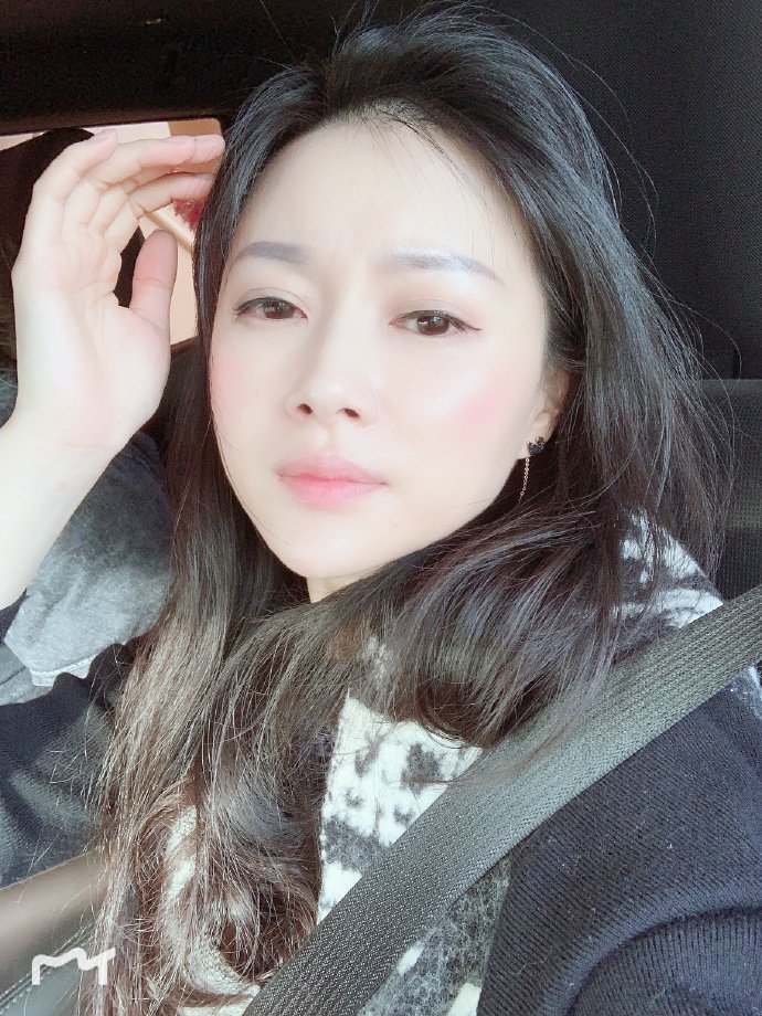 1tocnb2365663's profile picture. 