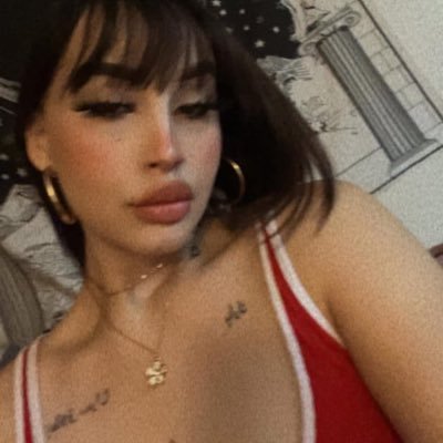 ryoumommysbaby's profile picture. 🗽🇵🇷 who u feelin’ like?