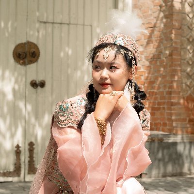 xiaozhang620904's profile picture. 新疆 旅游 美景 美食 互fo100%