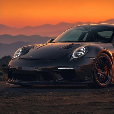 Miuspring45's profile picture. I don't speak or write English because I'm fluent in it. I only use Google Translate and I only write in Spanish :)