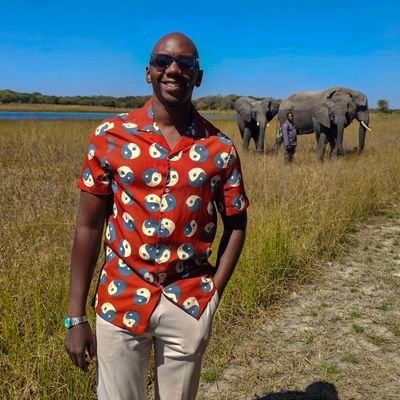 CidraMK's profile picture. God first 🙏🏾
University of Hertfordshire  & Bedfordshire  Alumni 🎓

Digital Transformation & Innovation consultant | Investor | Watch collector | F1 🏎