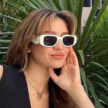 nisthisside_'s profile picture. 👩🏻‍🎓𝚿