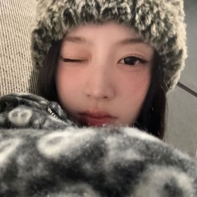 spectruminju's profile picture. ☁️ #박민주 's slow captor 💛