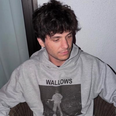 remmbrwhen's profile picture. 𝜗ৎ we’re okay, we’re still not alone