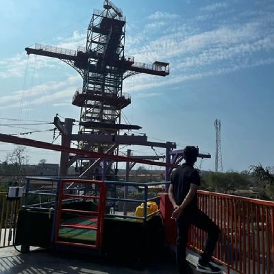 Yujia_iim's profile picture. 