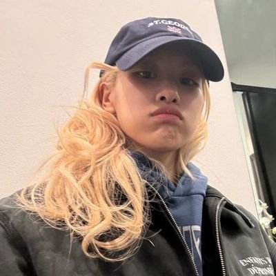 allenoftheyear's profile picture. svt right here