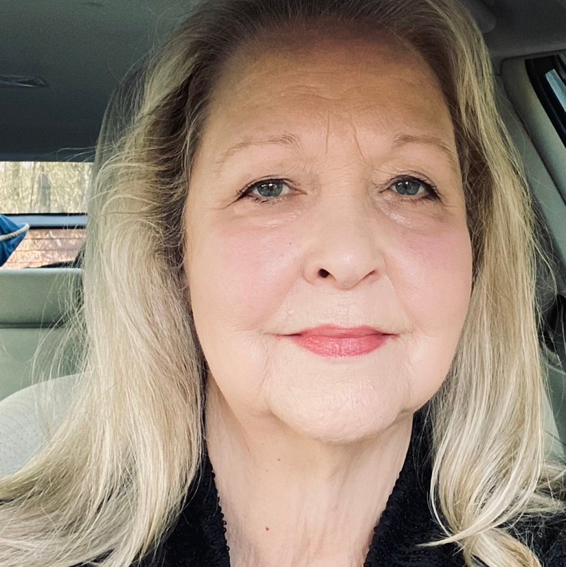 SLouiseRNBSN's profile picture. 