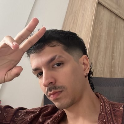 Mr_M0nday's profile picture. Ya no sé qué hacer conmigo.