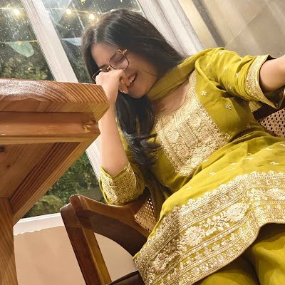 AnamikaaGhoshh's profile picture. 