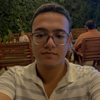 M6153Peter's profile picture. Ex~stemer, medical student,