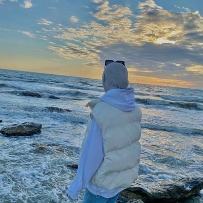 Nadfriend5x3's profile picture. 